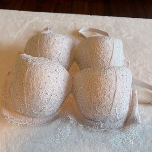 Victoria’s Secret 36DD bundle 2 bras